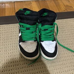 Girls Nike Jordans- 1.5 youth